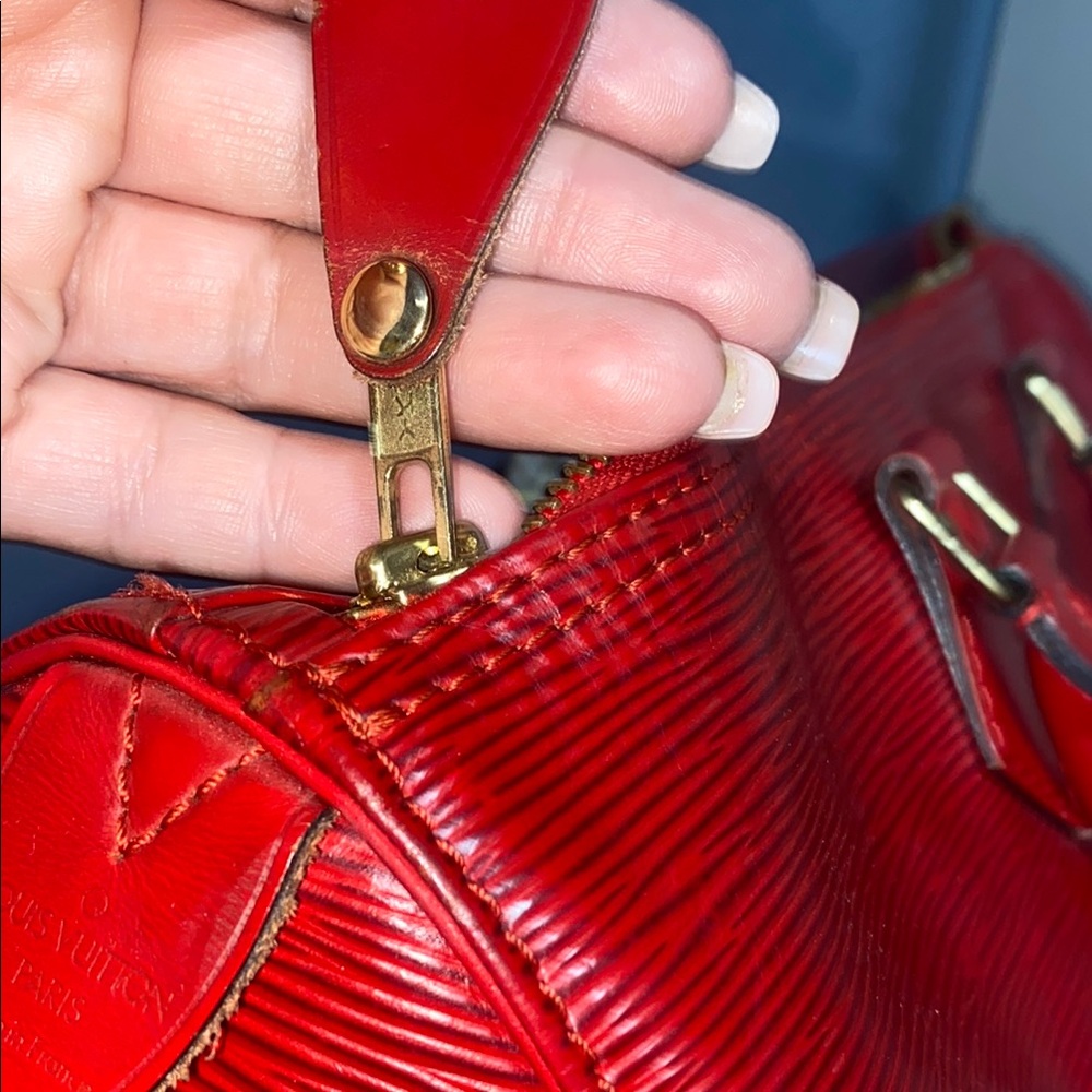 Louis Vuitton Red bag with Sleek Design  large speedy Authentic W/Dust Bag - Picture 5 of 8